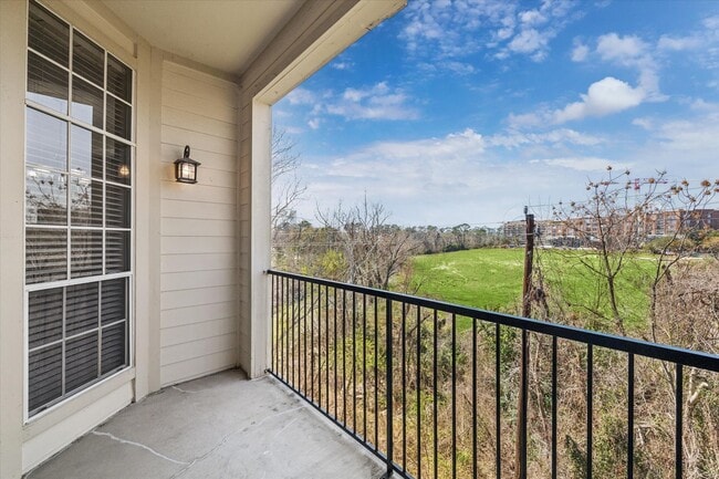 Photo - 5353 Memorial Dr Unit 3009