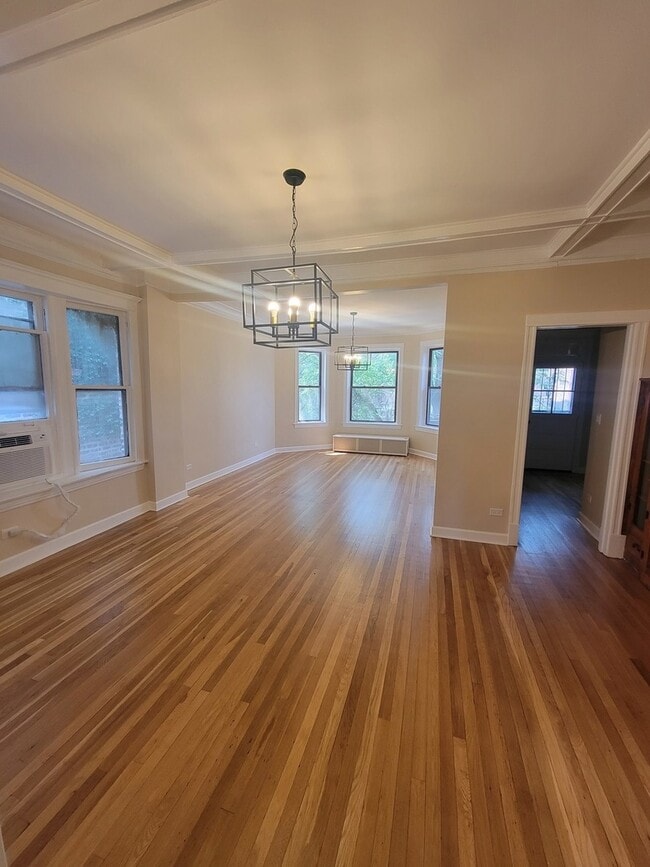 Photo - 6121 S Evans Ave Unit 2