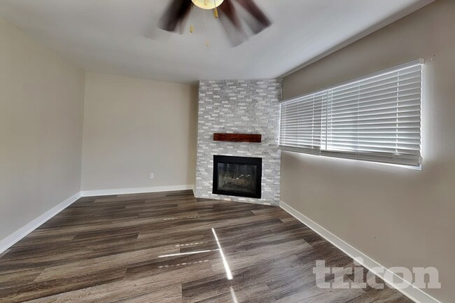 Photo - 15202 Highland Ave