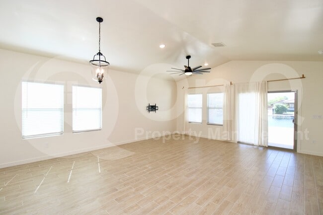 Photo - 22090 N Belt Dr