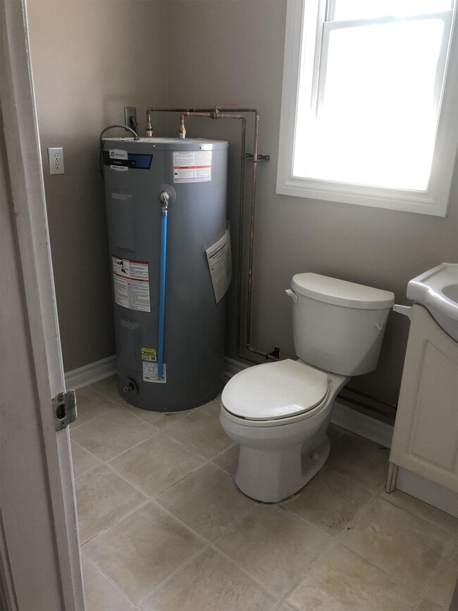 Photo - 4059-4059 45 Unit 5