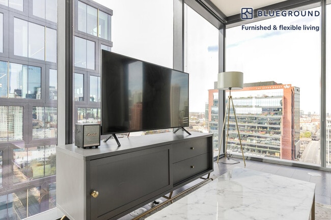 730 W Couch Pl Unit GO FL18-ID1365