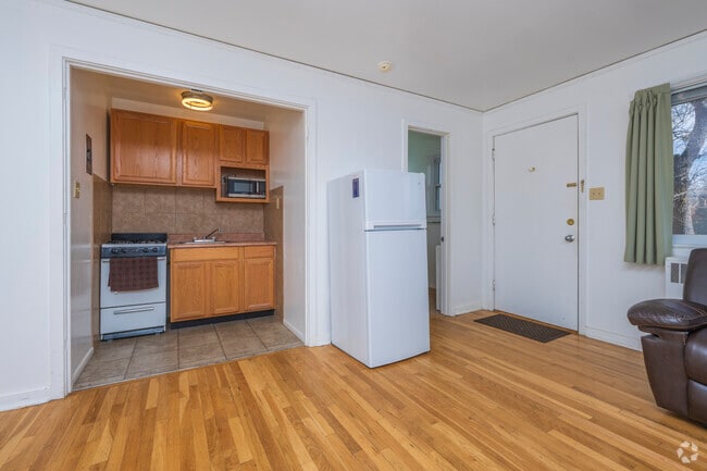 Myrtle Apartments - All Utilities Included - Myrtle Apartments - All Utilities Included