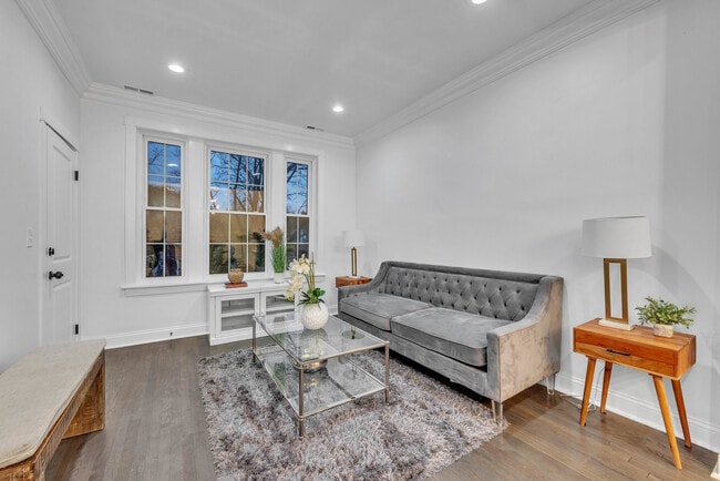 Photo - 4844 W 23rd St