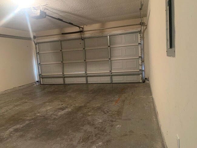 Photo - Move-in Ready!