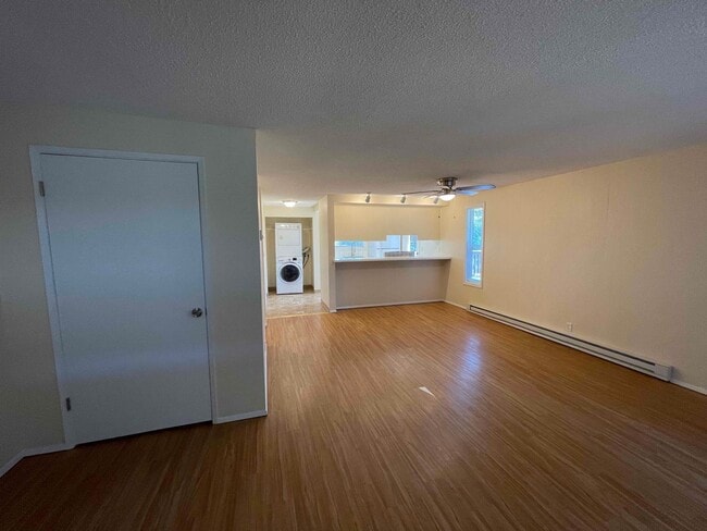 Photo - 940 Klaskanine Ave Unit #1