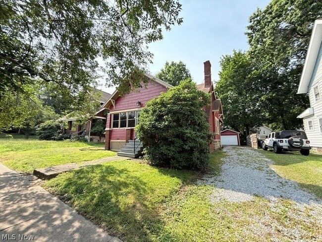 Photo - 1504 Preston Ave