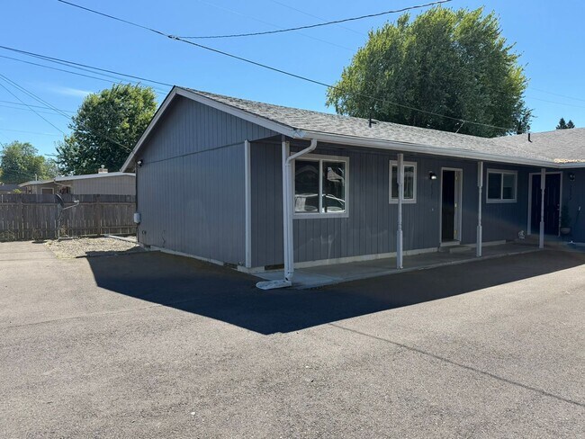 2523 Pine Ln SE Unidad 2531