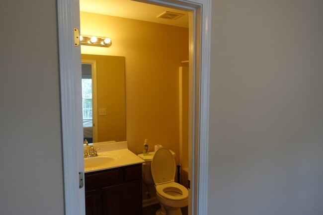 Photo - 3304 Chastain Gardens Dr NW