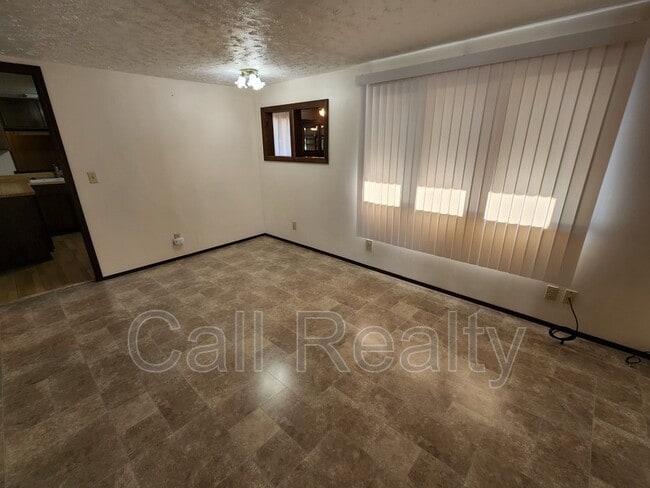 Photo - 8809 E Liberty Ave