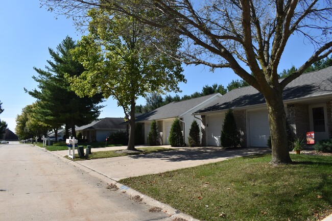 Photo - 2937 Bluff Ridge Dr Townhome