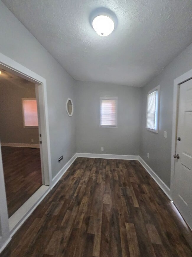Photo - 1314 W 26th St