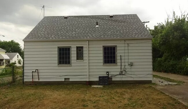 Photo - 14518 Saint James Ave