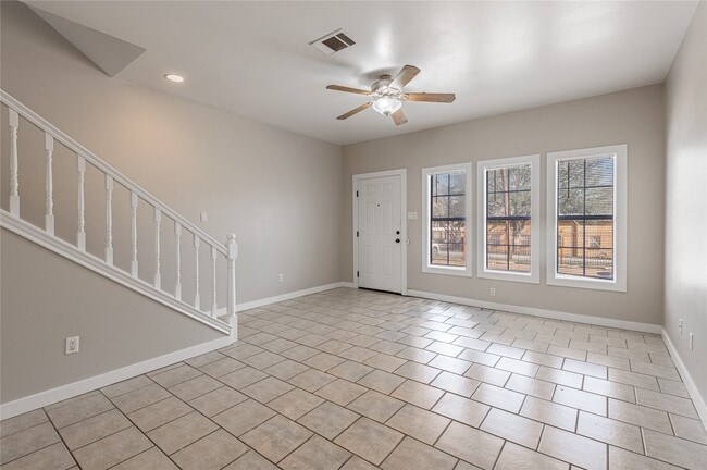 Photo - 1616 Avenue N Unidad 1