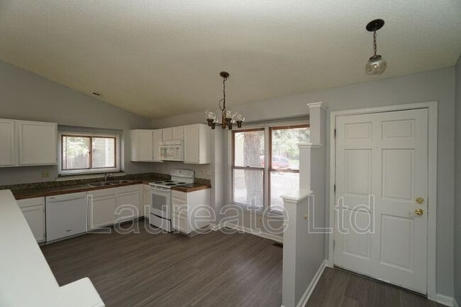 Photo - 18971 E Chaffee Pl