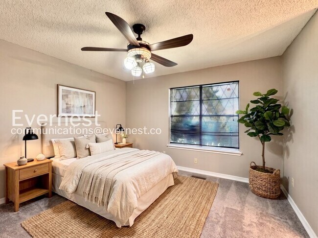 Photo - 4 Bed/2.5 Bath Home with Fenced Yard & Garage / Available Now!