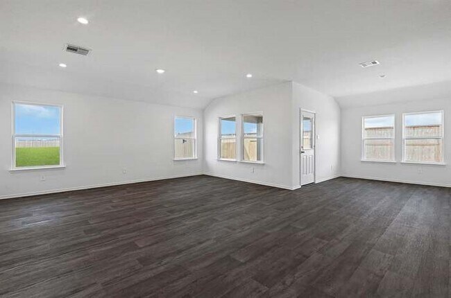 Photo - 2811 Misty Elm Ln