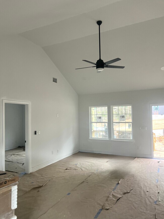 Photo - 322 Lincolnshire Square