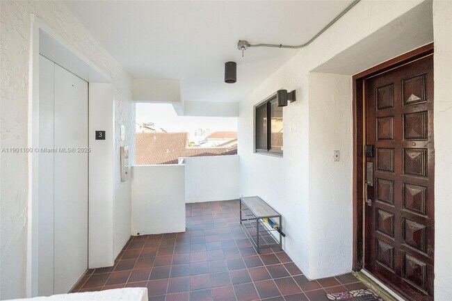 Photo - 2600 Cardena St Unidad PH2