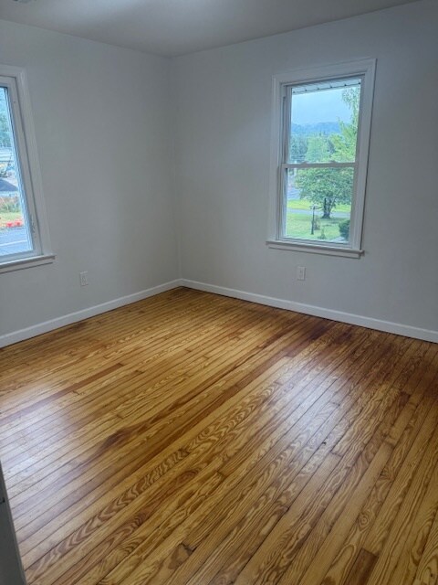 Photo - 85 Greenbrook Rd