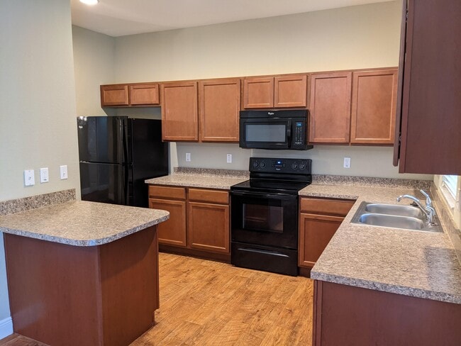 Cocina - 2062 Sophia Pl