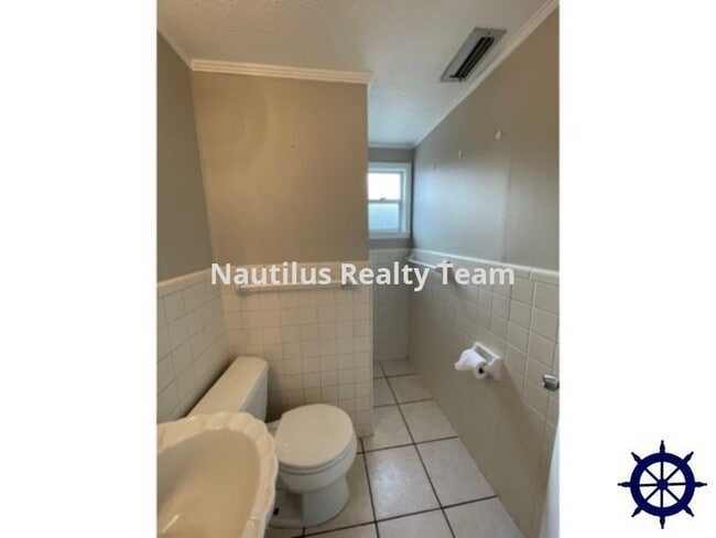 Photo - 904 Ruby Pl