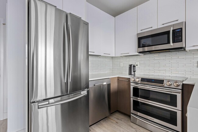 Photo - 70 S Bremen St Unit 501