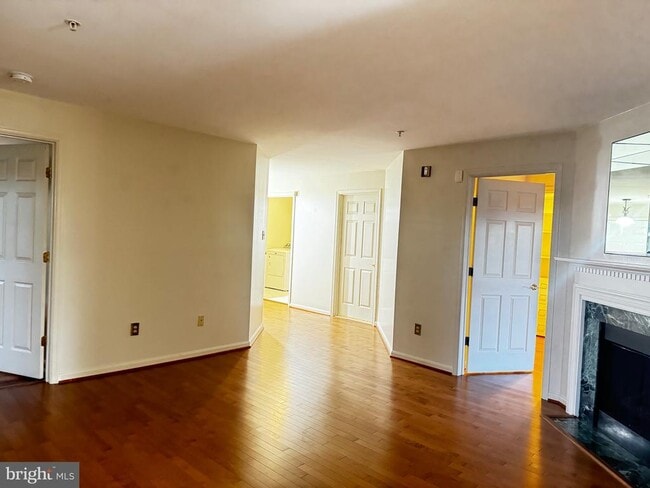 Photo - 9141 Gracious End Ct Unit 202