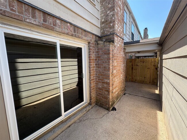 Photo - 17159 Beaver Springs Dr