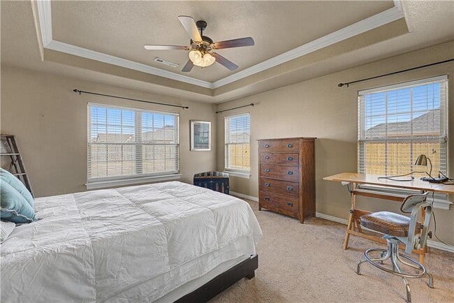 Photo - 706 Sedgwick Dr