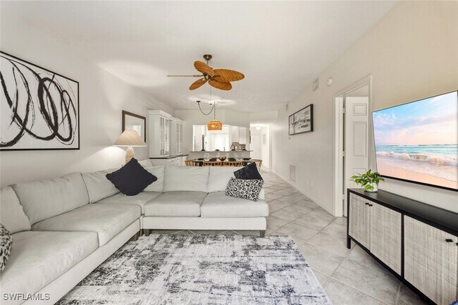 Photo - 871 Tanbark Dr Unit 102