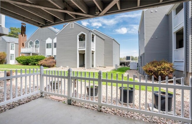 Photo - 3349 S Monaco Pky Unit B