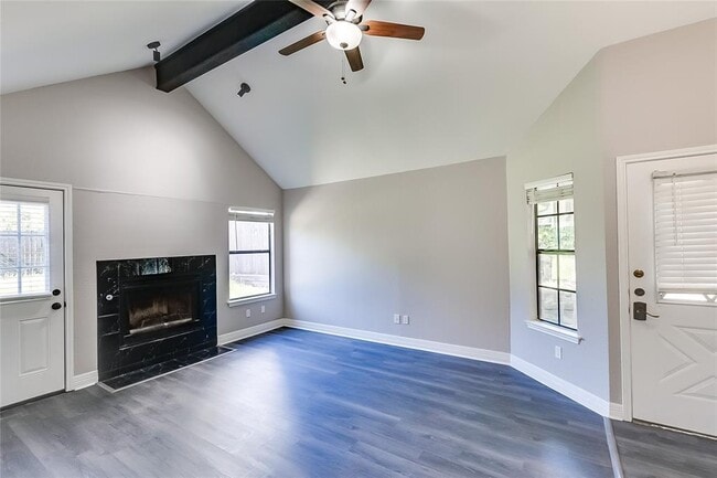 Photo - 1143 Orchard Park Cir