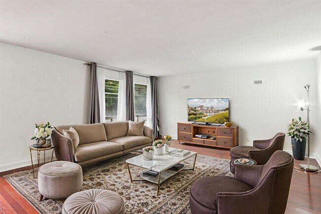 Photo - 500 E Riverside Dr Condo Unit 241