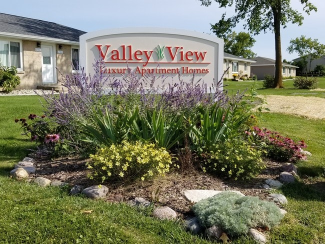 Valley View Luxury Apartments