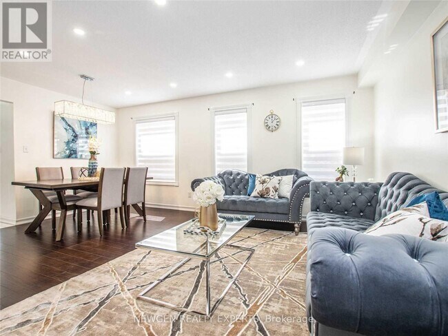 Photo - 134 Muirland Crescent