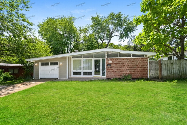 Building Photo - 2760 Countryside Dr