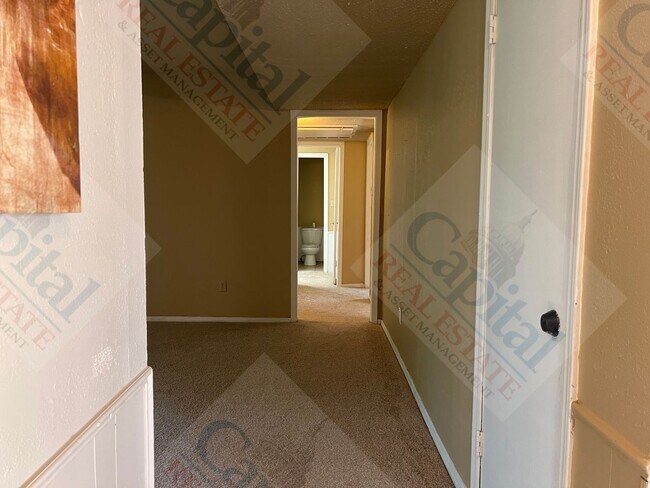 Photo - Comfortable 3 Bedroom Apartment
