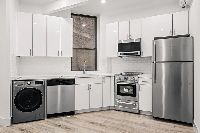 Photo - 254 Broome St Unit 7