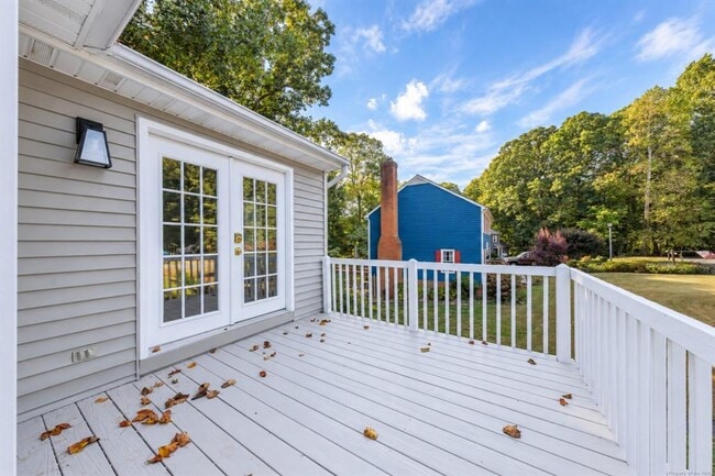 226 Nina Ln