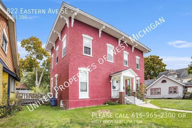 Photo - 822 Eastern Ave SE Unit 2