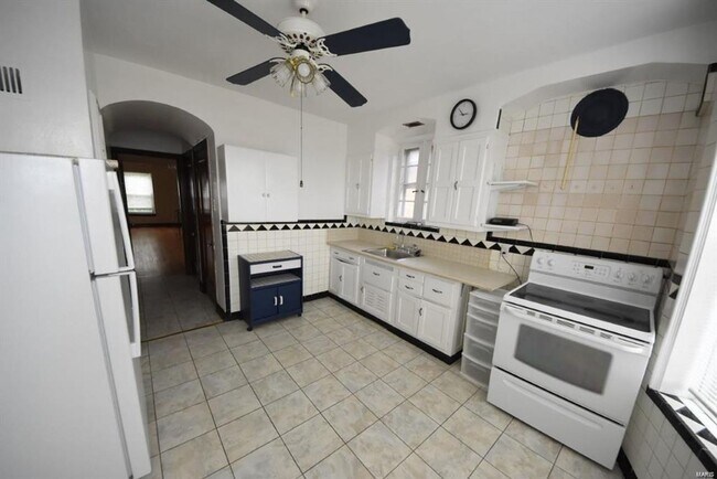 Photo - 3652 Marceline Terrace Unit 2F