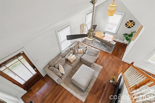Photo - 1013 Spruce St