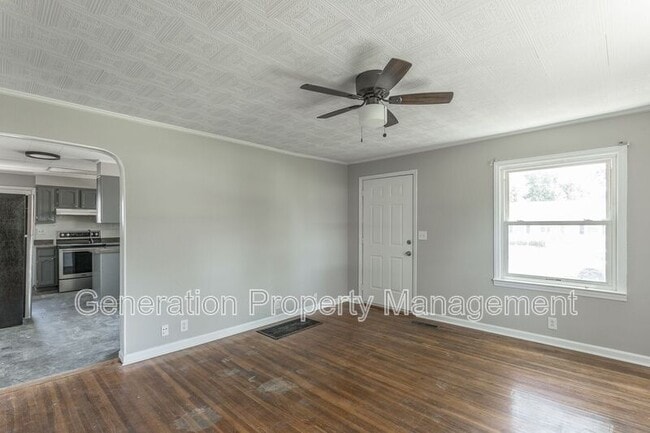 Photo - 5501 Rosemont Dr