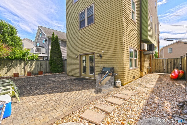 Photo - 11 Maddox Ave