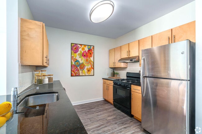 Photo - Paseo Verde South