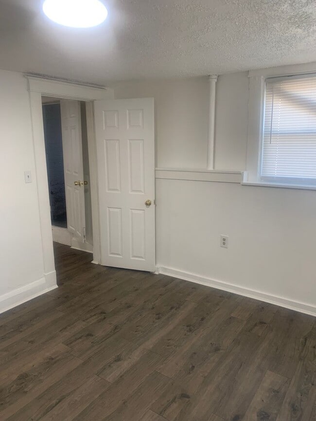 Photo - 8014 Harford Rd Unidad 8014 Harford Rd.- Basement