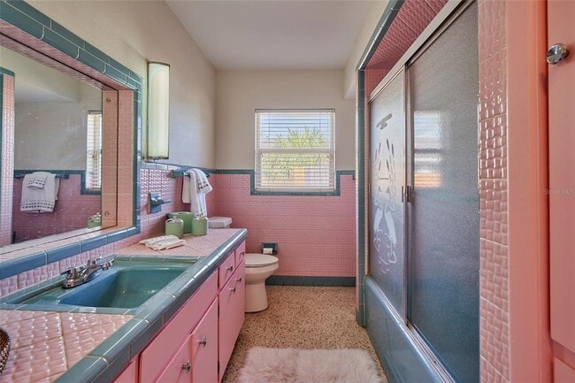 Photo - 3302 W Gray St