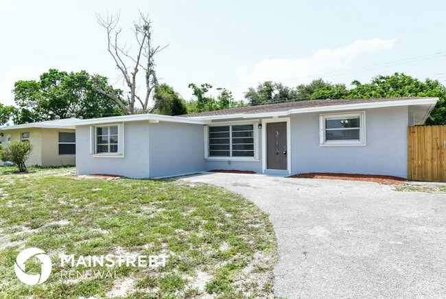 Photo - 111 NW 21 St