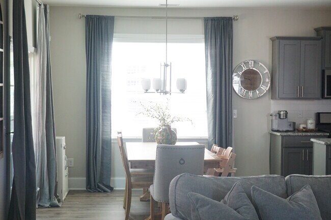 Photo - 710 Legacy Lakes Way